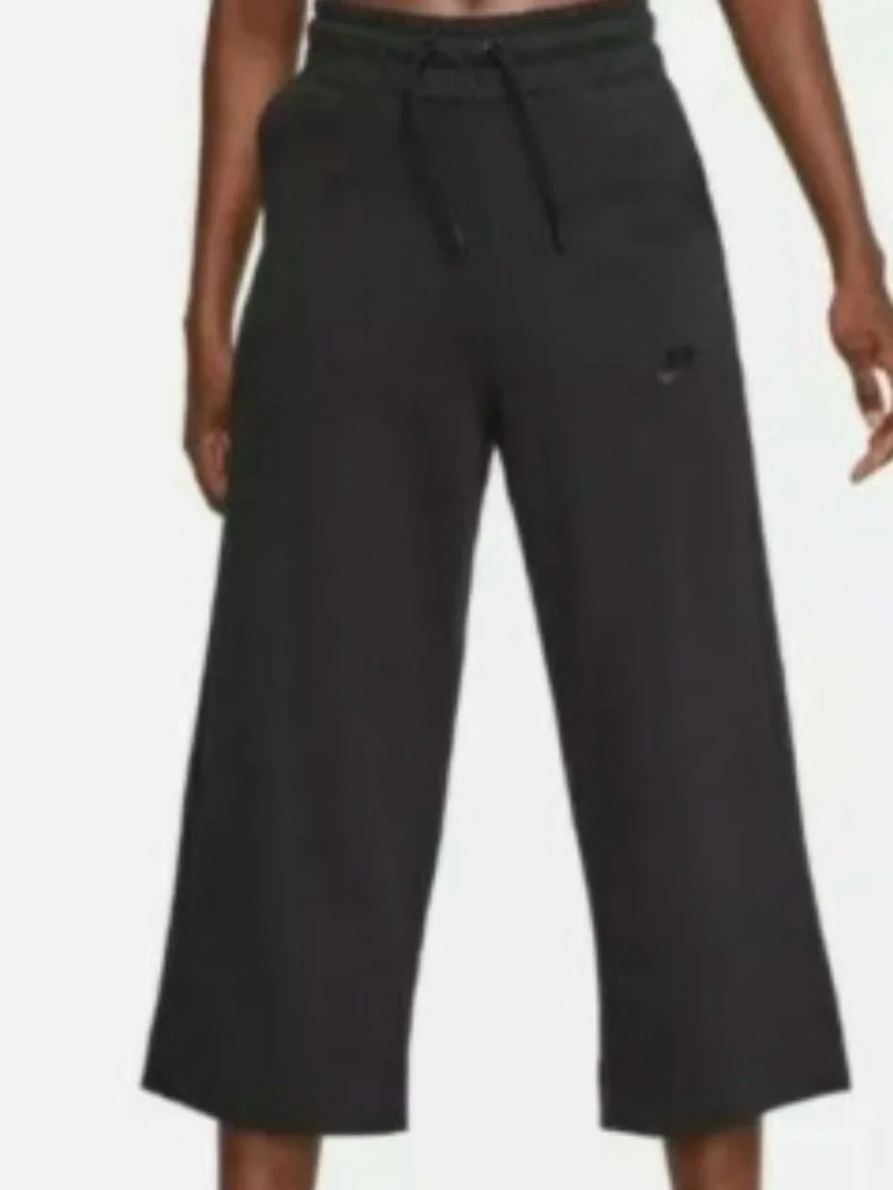 Nike Womens XS Black Loose Fit Capri Sweatpants